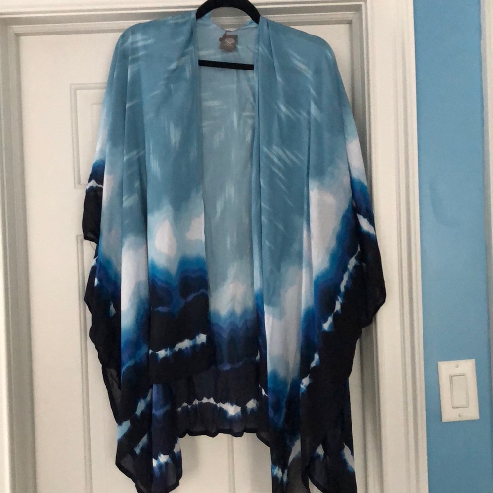 Vince Camuto Beach wrap